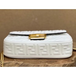 Fendi Baguette Chain Midi Bag In White Nappa Leather FBS24009