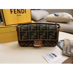 Fendi Baguette Medium Bag In Green Denim FBS24017