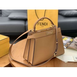 Fendi Peekaboo ISeeU Medium Bag In Beige Leather FBS24279