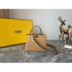 Fendi Peekaboo ISeeU Petite Bag In Beige Nappa Leather FBS24283