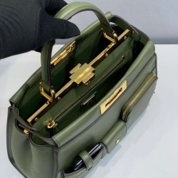 Fendi Peekaboo Pocket Medium Bag In Green Calfskin FBS24314