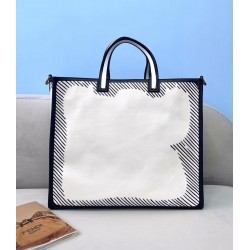 Fendi Shopper Bag In White Glazed Canvas FBS24354