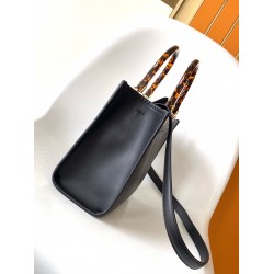 Fendi Sunshine Small Tote Bag In Black Calfskin FBS24420